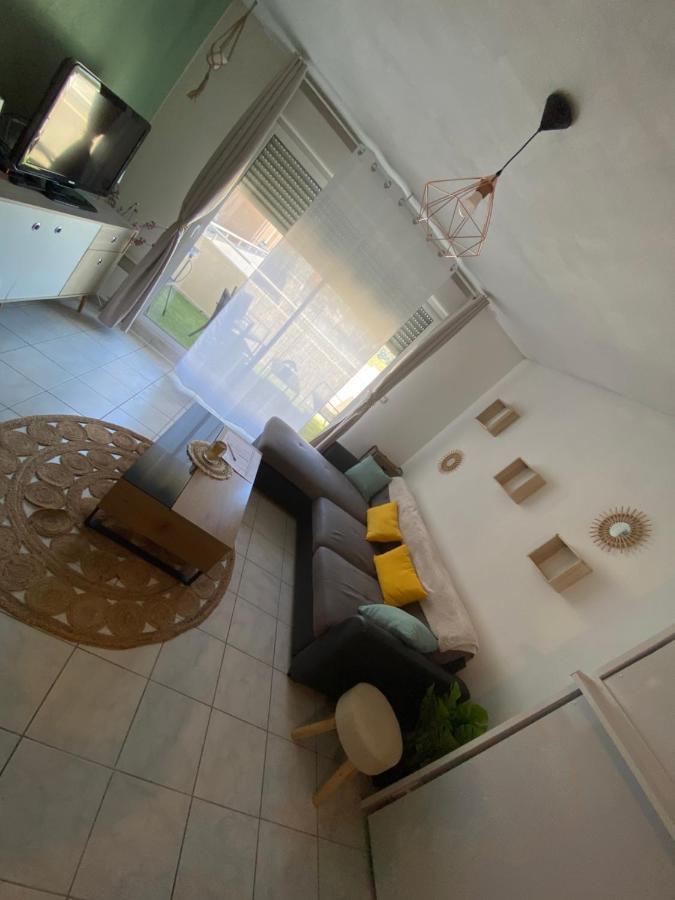 Studio Brignoles Piscine Emplacement Ideal Eksteriør bilde